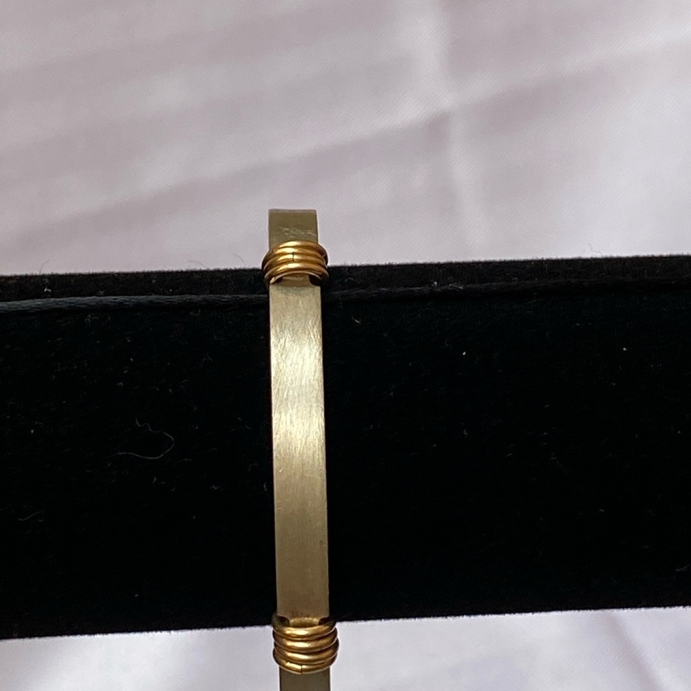 5/$20⭐️Cuff bracelet - Picture 4 of 8